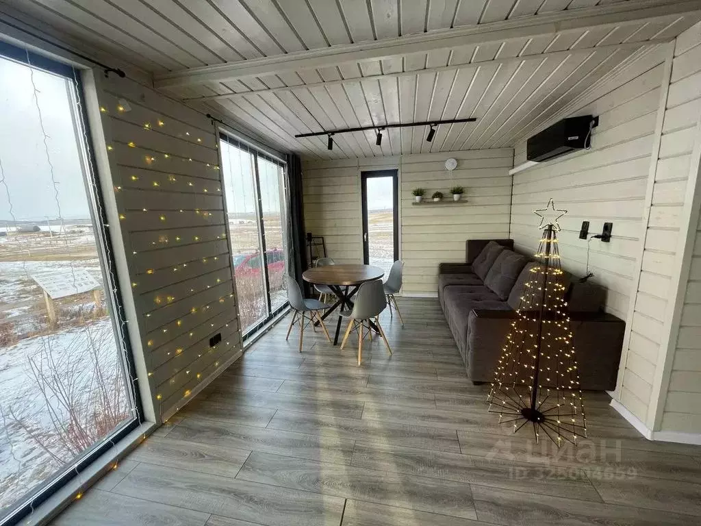 Дом в Хакасия, Ширинский район, Южный берег Большого Плеса озера Беле ... - Фото 1