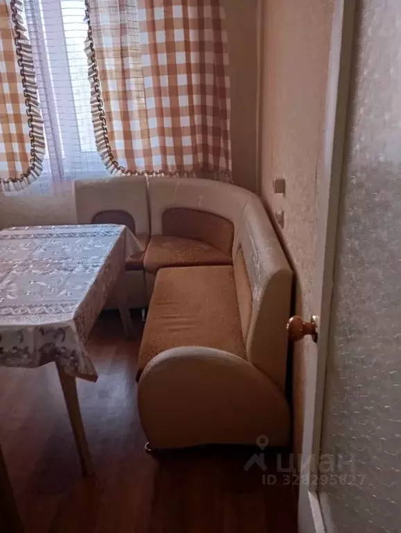 2-к кв. Воронежская область, Воронеж ул. Генерала Лизюкова, 17 (52.0 ... - Фото 2