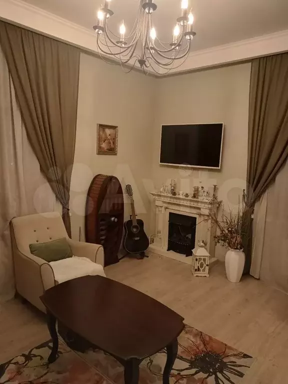 2-к. квартира, 70 м, 1/5 эт. - Фото 0