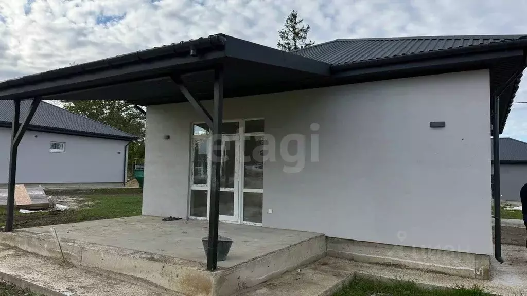 Дом в Крым, Симферопольский район, Урожайновское с/пос, Молочник СТ  ... - Фото 1