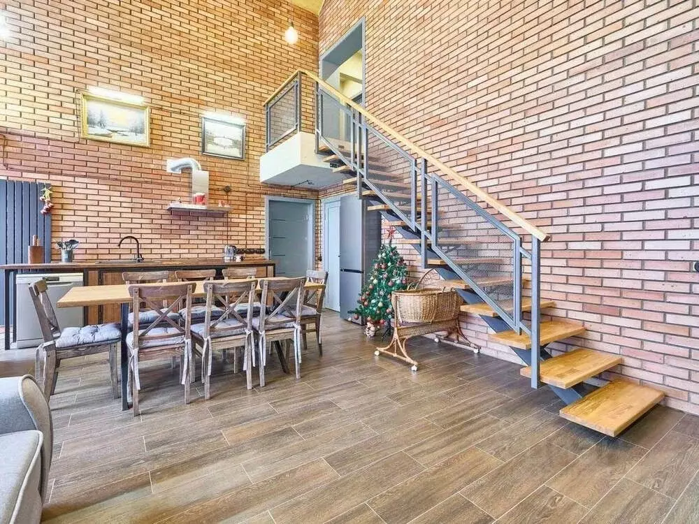 Дом в Московская область, Пушкино ул. Островского, 1/8 (190 м) - Фото 2