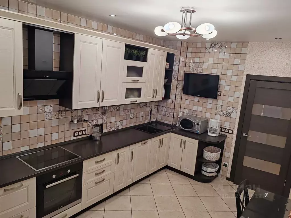 2-к кв. Пермский край, Пермь ул. Николая Островского, 64 (81.6 м) - Фото 2