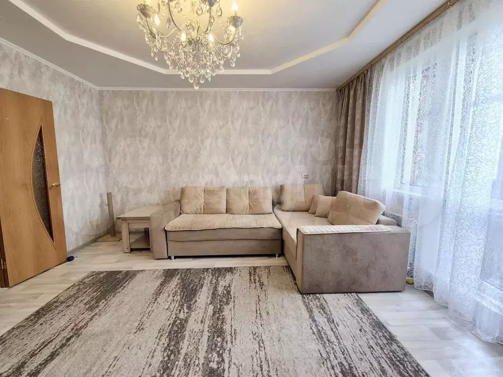 2-к. квартира, 55 м, 7/10 эт. - Фото 1