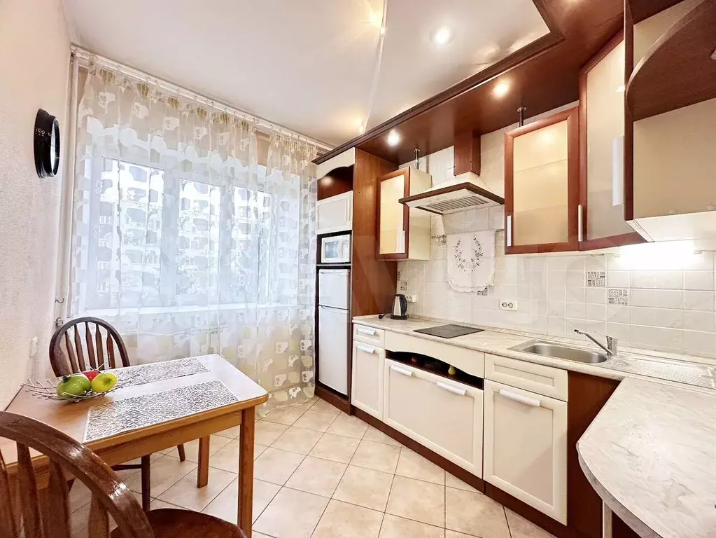 1-к. квартира, 37 м, 3/6 эт. - Фото 0