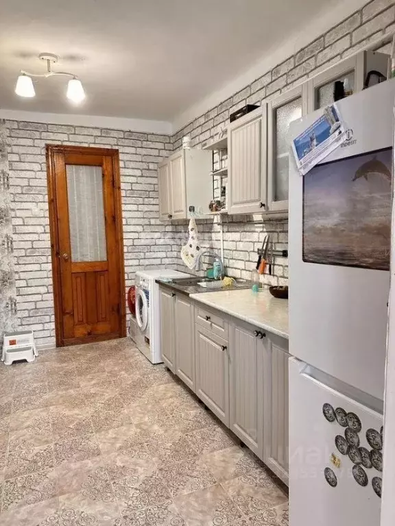 1-к кв. Крым, Феодосия ул. Красноармейская, 3 (33.7 м) - Фото 2