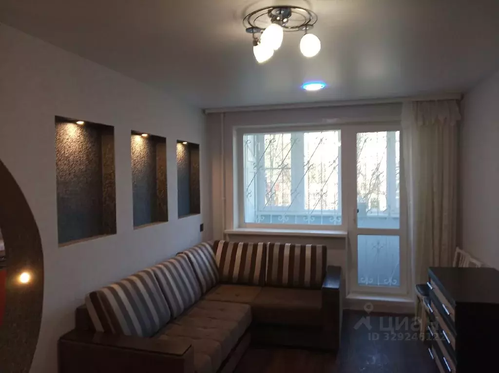 1-к кв. Нижегородская область, Нижний Новгород Южное ш., 24Б (32.0 м) - Фото 1