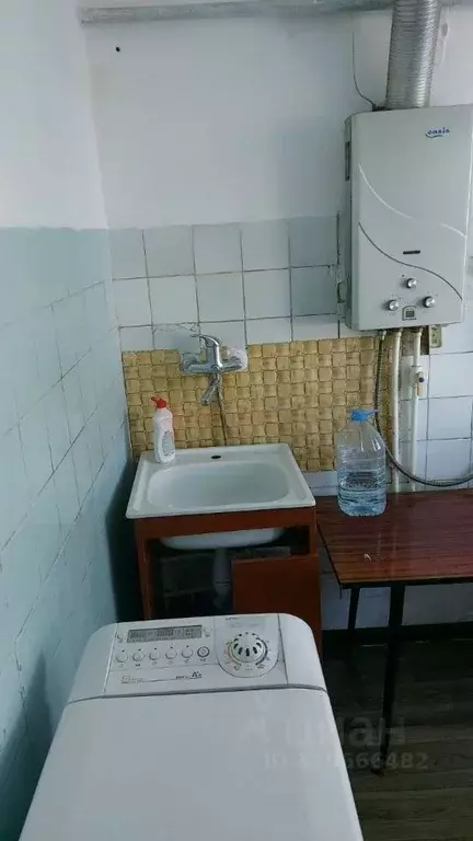 4-к кв. Ростовская область, Новочеркасск ул. Визирова, 14 (61.9 м) - Фото 0