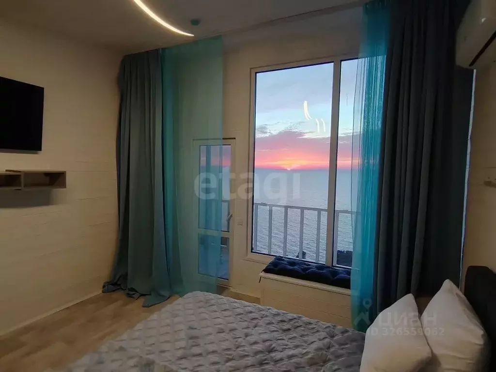 Дом в Крым, Ленинский район, Мысовское с/пос, Нептун ... - Фото 1