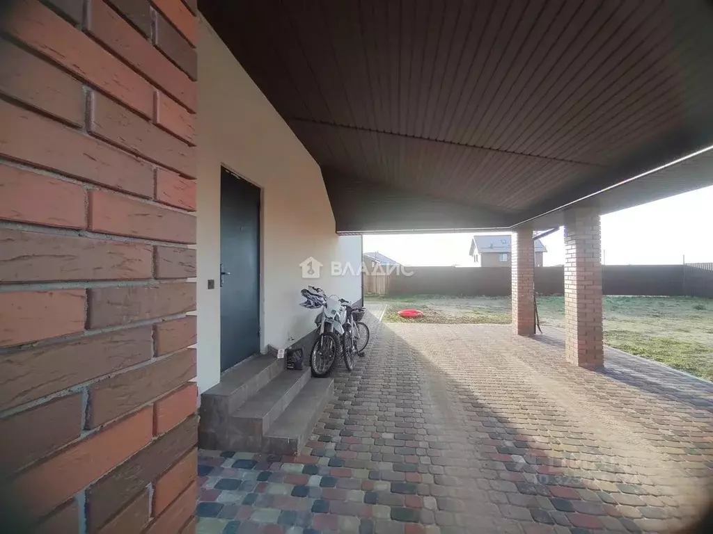 Дом в Калининградская область, Гурьевский муниципальный округ, пос. ... - Фото 2