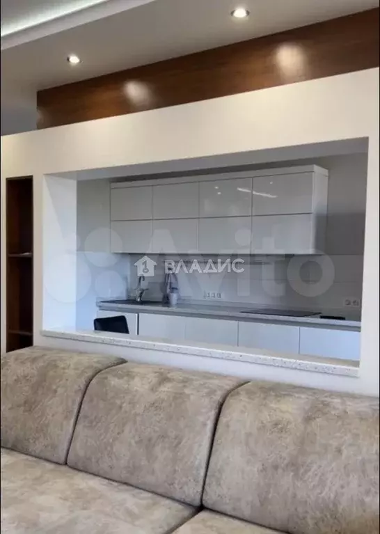 2-к. квартира, 70 м, 7/15 эт. - Фото 0