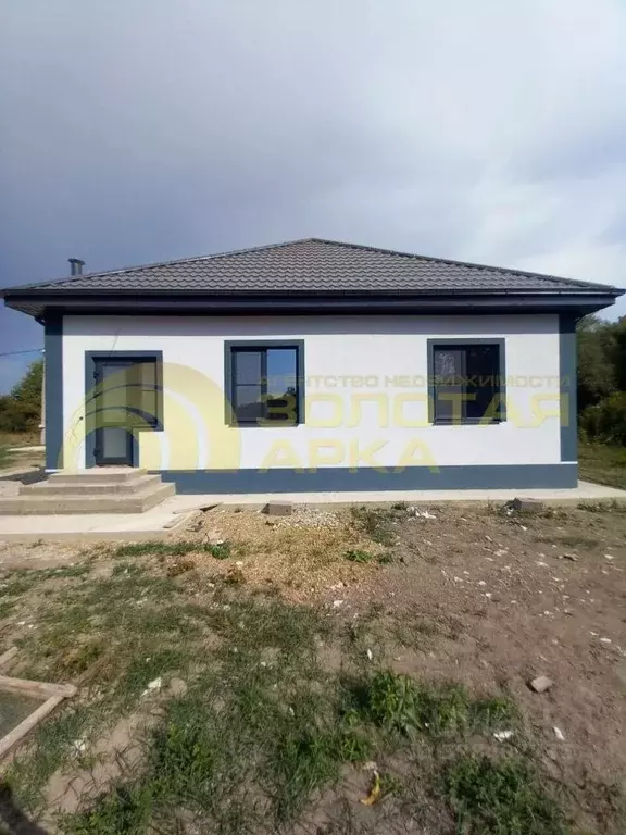 Дом в Краснодарский край, Крымск ул. Чабанова (110 м) - Фото 2