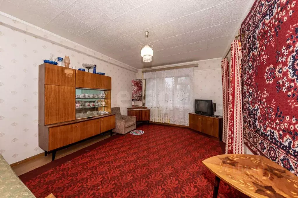 3-к кв. Вологодская область, Череповец Боршодская ул., 28 (59.1 м) - Фото 1