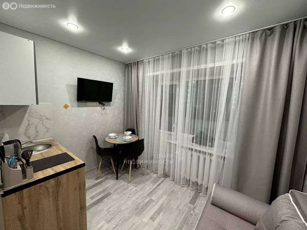 Квартира-студия: Казань, улица Павлюхина, 110А (12.3 м) - Фото 1
