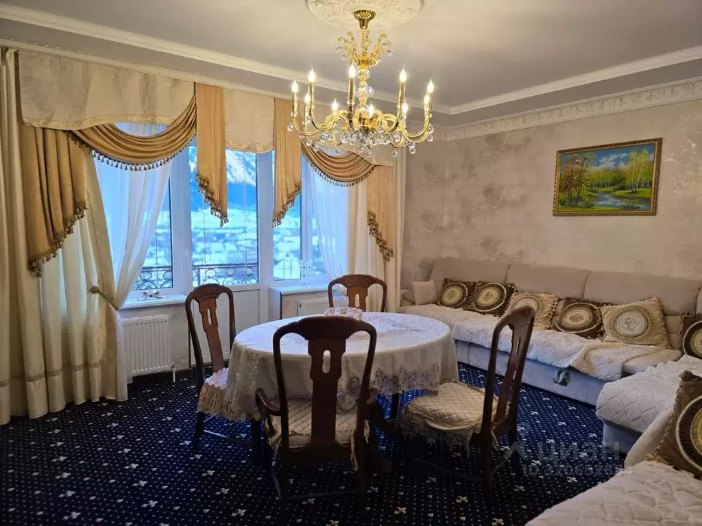 Комната Карачаево-Черкесия, Теберда Карачаевский городской округ, ул. ... - Фото 0