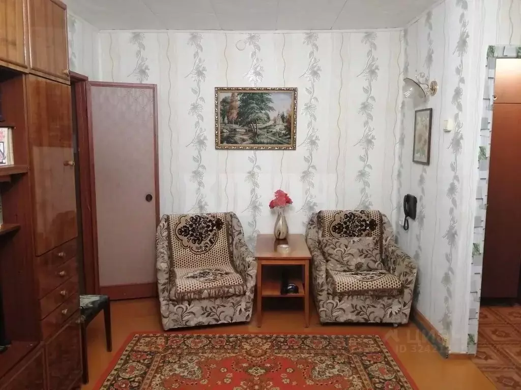 2-к кв. Вологодская область, Сокол ул. Суворова, 24 (43.7 м) - Фото 2