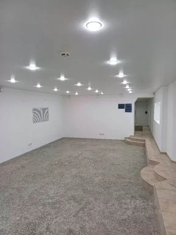 Помещение свободного назначения в Красноярский край, Красноярск ул. ... - Фото 1