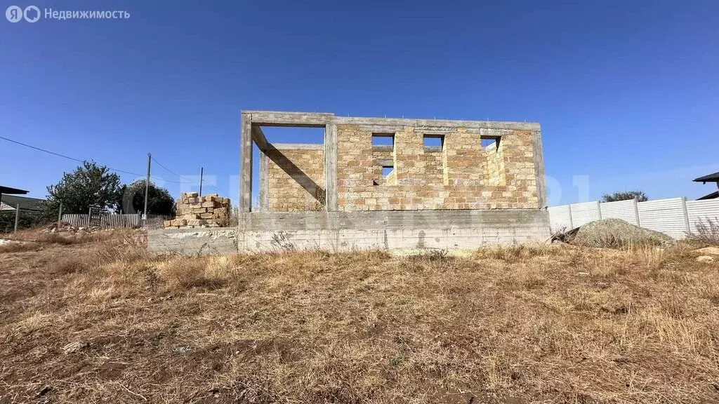 Дом в Бахчисарайский район, Ароматненское сельское поселение, село ... - Фото 1