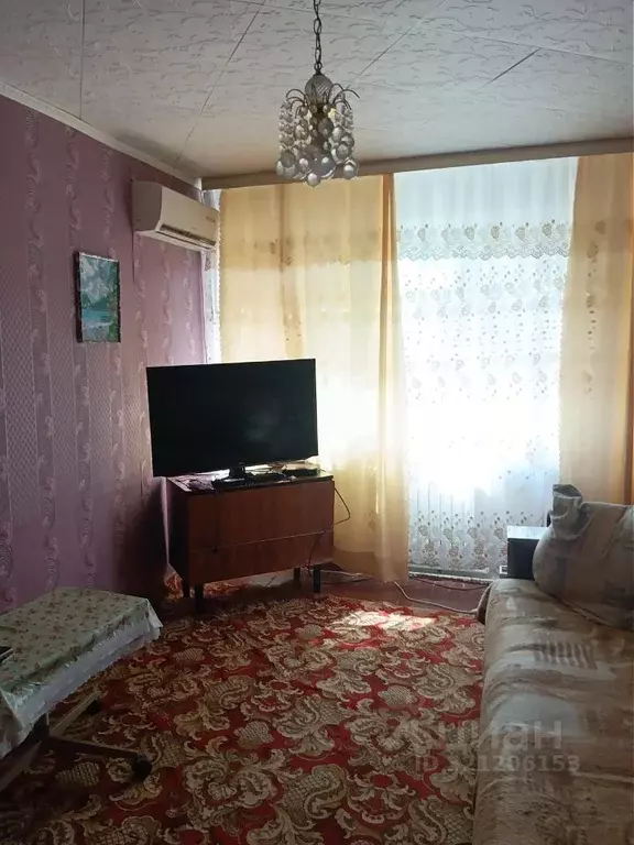 2-к кв. Саратовская область, Красный Кут муниципальное образование, ... - Фото 1