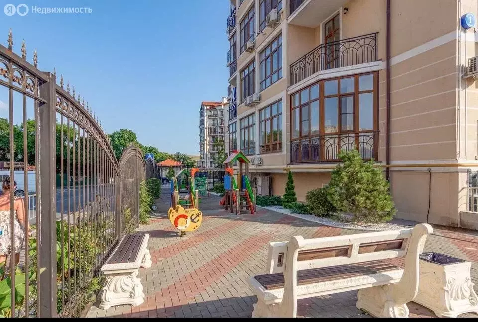 2-комнатная квартира: Геленджик, Крымская улица, 22к1 (50 м) - Фото 1