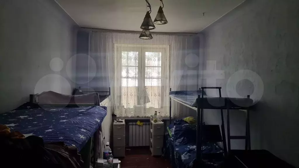 Комната 22 м в 3-к., 1/5 эт. - Фото 0