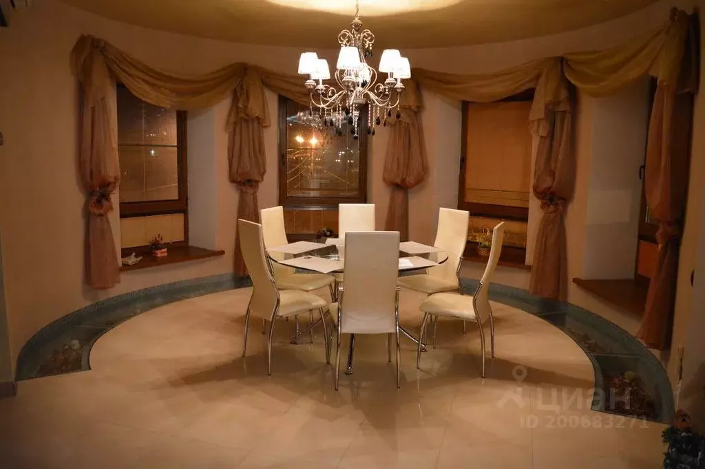 3-к кв. Астраханская область, Астрахань просп. Губернатора Анатолия ... - Фото 2