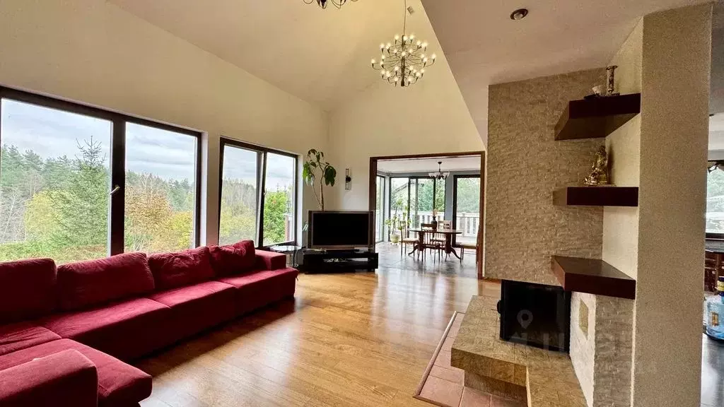 Дом в Ленинградская область, Всеволожский район, Бугровское городское ... - Фото 2