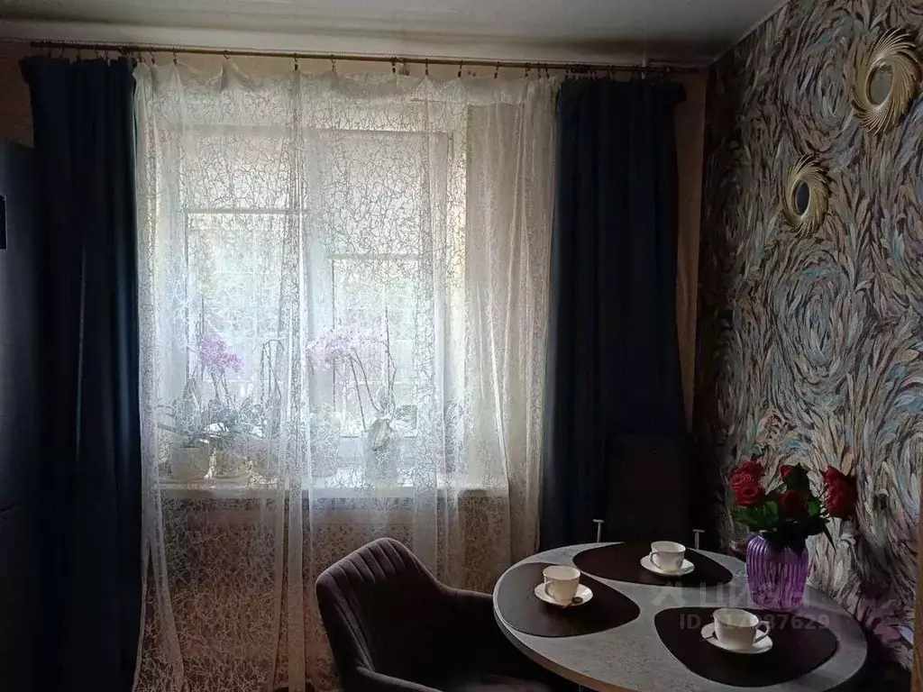 3-к кв. Белгородская область, Белгород ул. Челюскинцев, 35 (71.7 м) - Фото 1