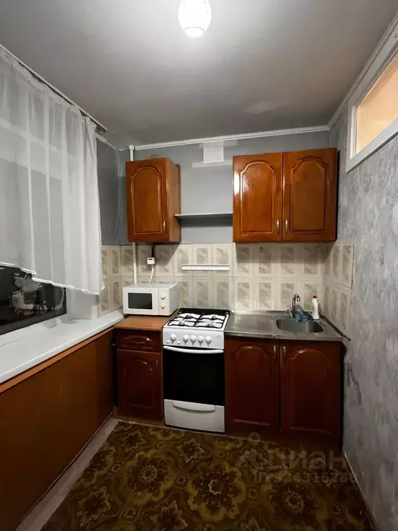 2-к кв. Омская область, Омск просп. Мира, 100В (45.0 м) - Фото 1