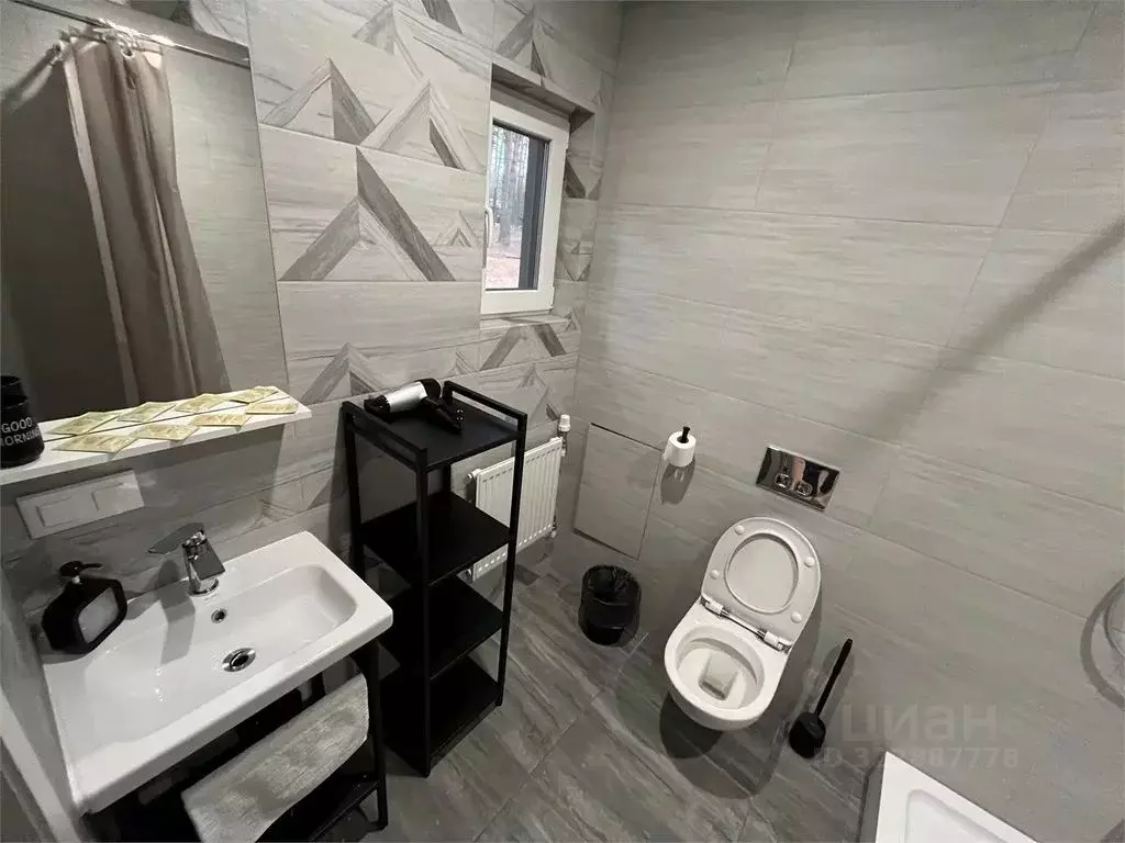 Комната Псковская область, Печорский муниципальный округ, д. ... - Фото 2