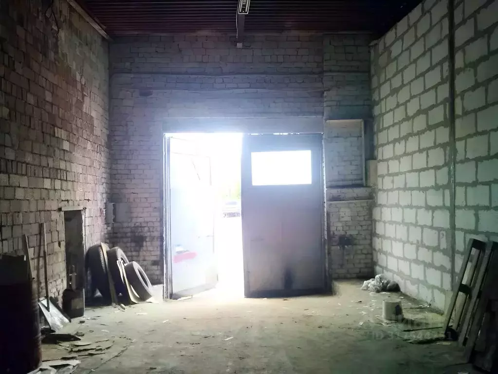Склад в Нижегородская область, Нижний Новгород ул. Ларина, 12 (90 м) - Фото 1