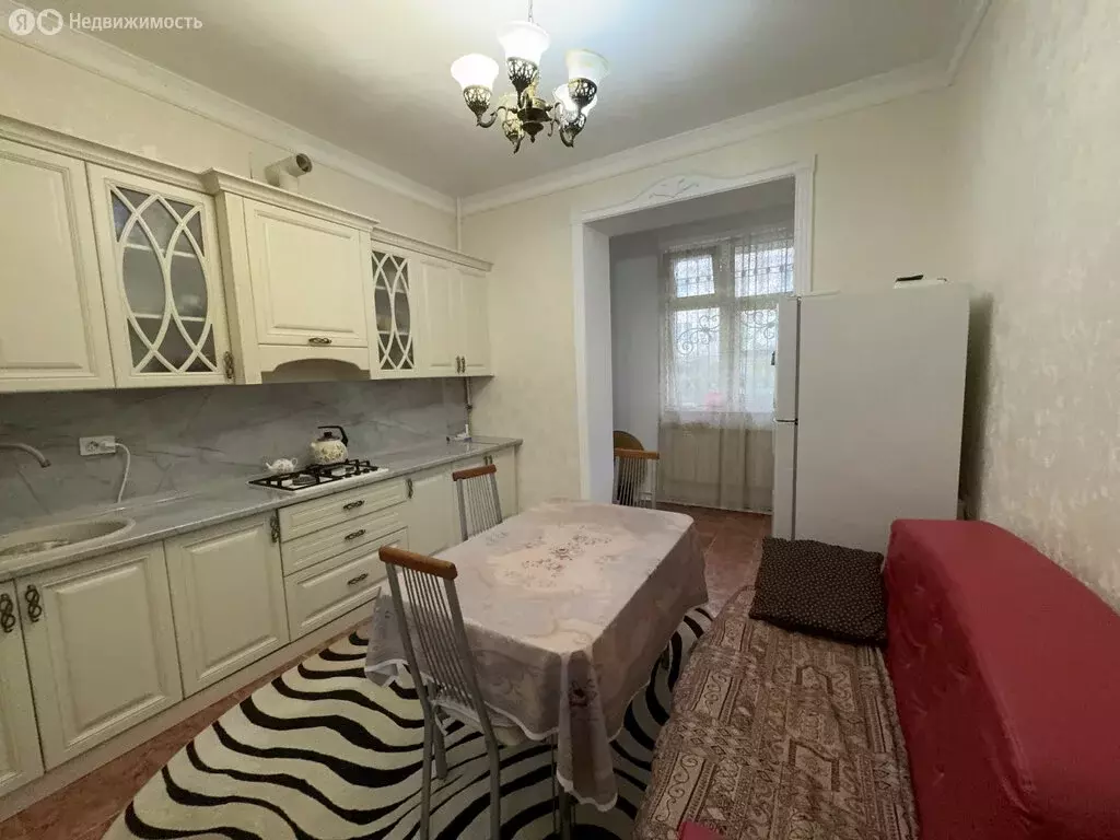 2-комнатная квартира: Дербент, улица 345-й Дагестанской Стрелковой ... - Фото 1