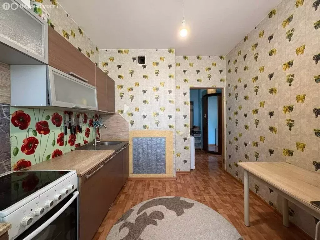 2-комнатная квартира: Тюмень, улица Газовиков, 51 (43.7 м) - Фото 2