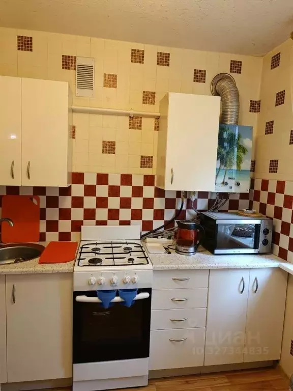 2-к кв. Калининградская область, Калининград ул. Багратиона, 96 (44.0 ... - Фото 1