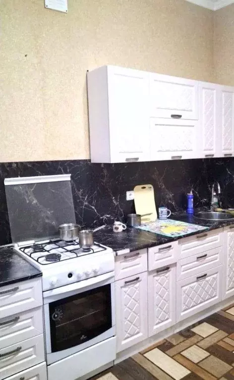 2-к кв. Самарская область, Самара Ленинская ул., 302 (70.0 м) - Фото 0