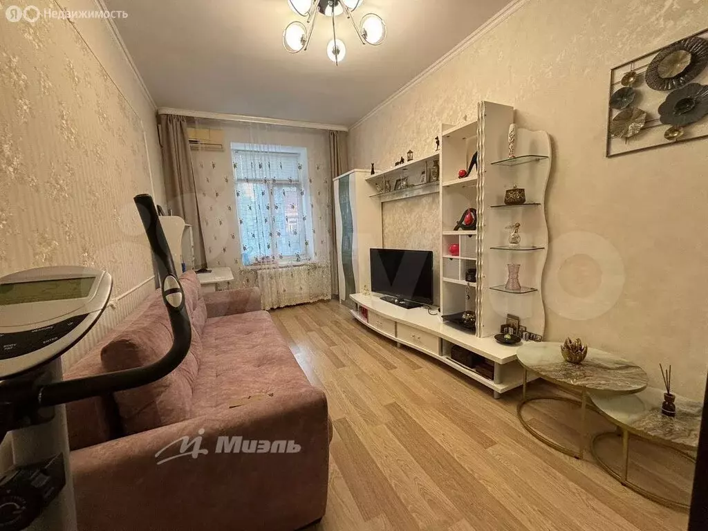 2-комнатная квартира: Севастополь, улица Очаковцев, 35 (48.1 м) - Фото 0