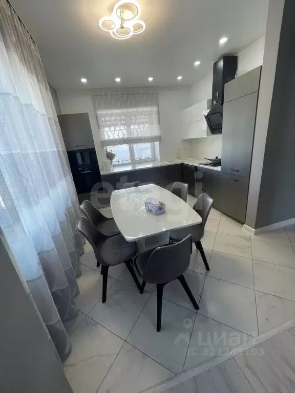 Дом в Амурская область, Зея Светлый мкр, 11 (94 м) - Фото 1