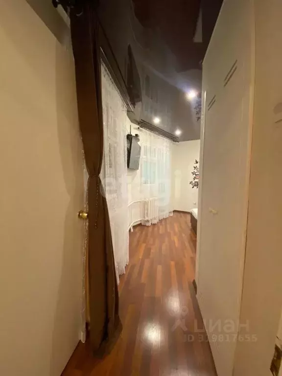 2-к кв. Ямало-Ненецкий АО, Салехард ул. Гаврюшина, 17 (74.4 м) - Фото 2