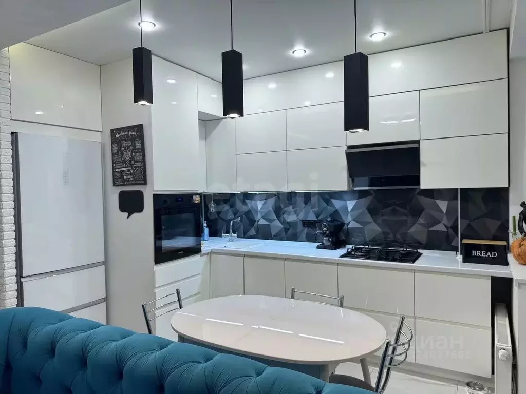 3-к кв. Татарстан, Казань ул. Лукина, 50 (64.3 м) - Фото 1