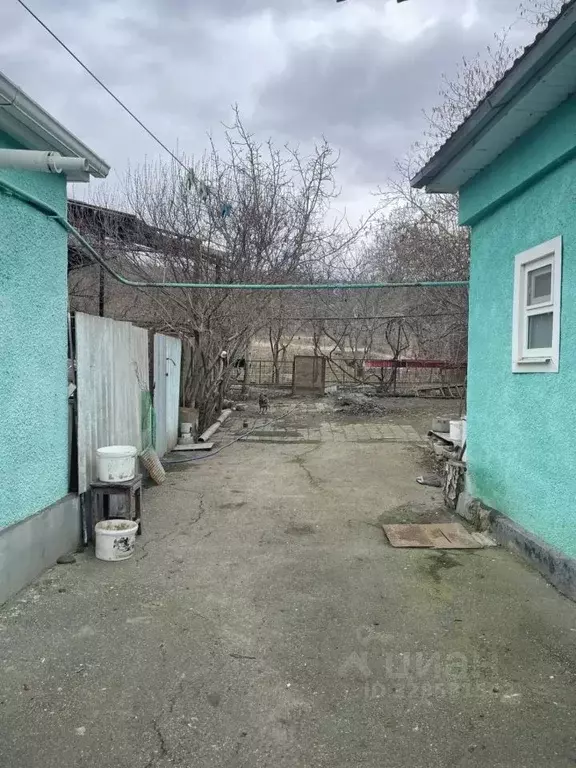 Дом в Ставропольский край, Грачевский муниципальный округ, с. Бешпагир ... - Фото 2