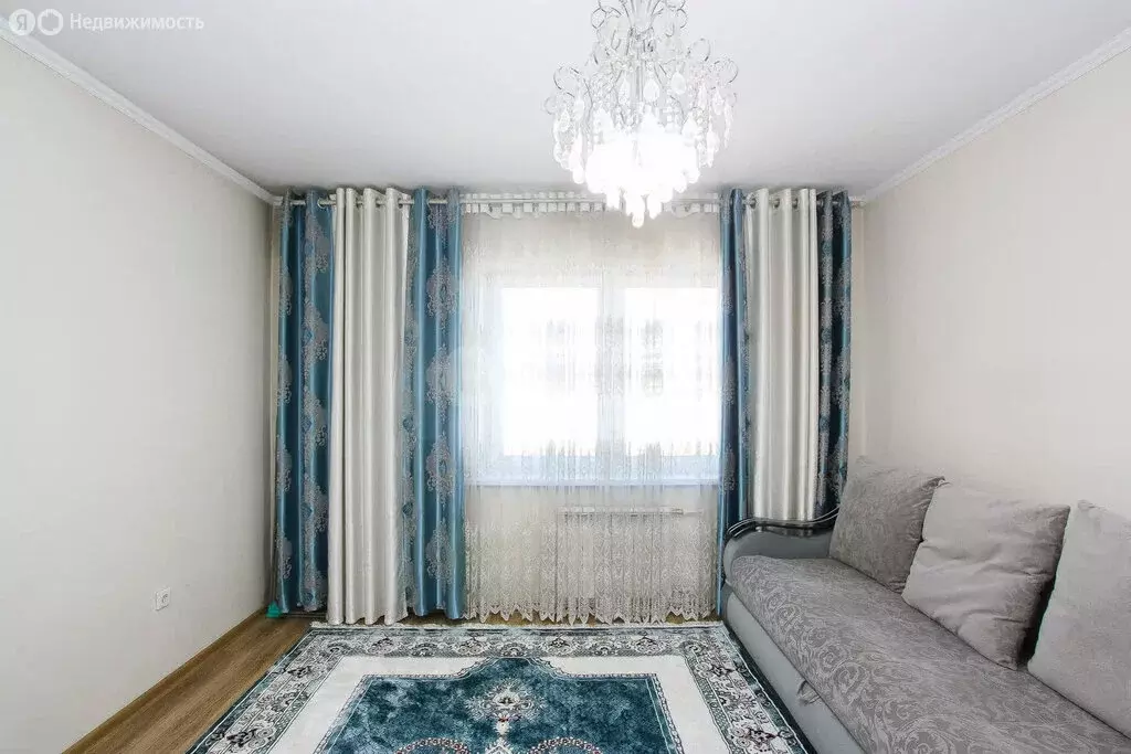 2-комнатная квартира: Улан-Удэ, Ключевская улица, 60Б/3 (57.4 м) - Фото 1