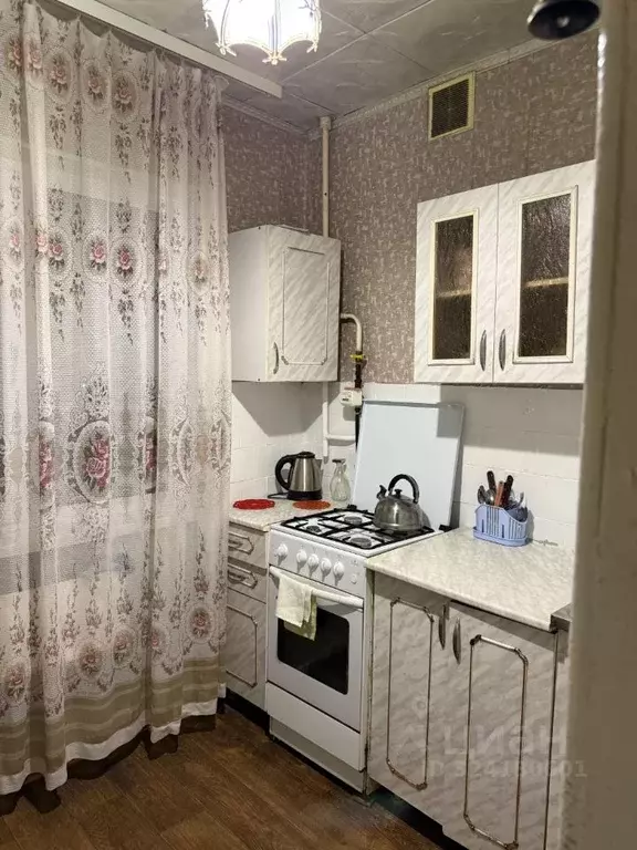 3-к кв. Омская область, Омск Моторная ул., 6 (63.0 м) - Фото 1