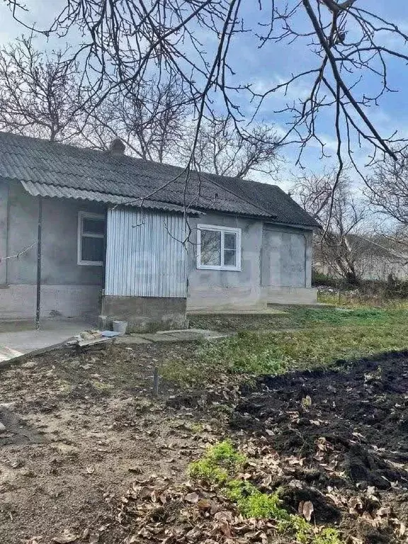 Дом в Ставропольский край, Александровский муниципальный округ, с. ... - Фото 1