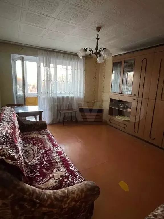 2-к. квартира, 50 м, 3/3 эт. - Фото 0