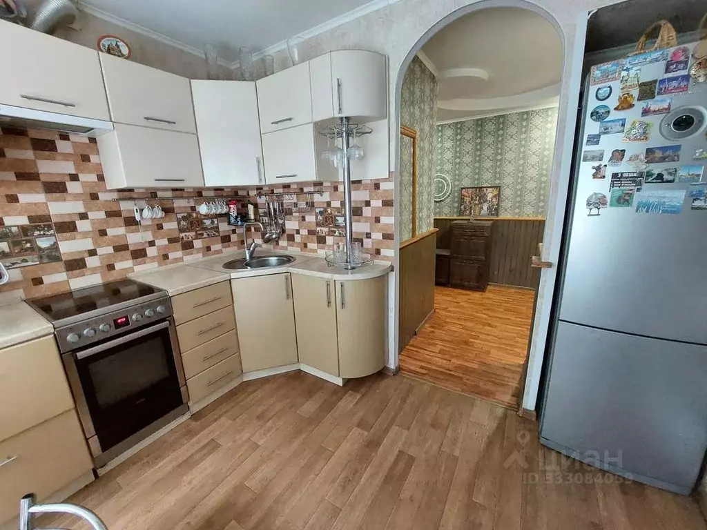 2-к кв. Алтайский край, Белокуриха ул. Братьев Ждановых, 9 (50.3 м) - Фото 1