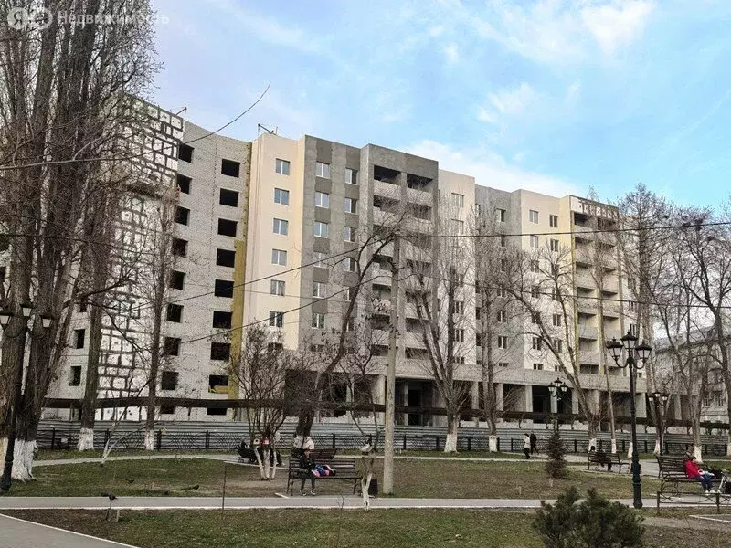3-комнатная квартира: Саратов, квартал 4-й Жилучасток, ЖК Нескучный ... - Фото 0
