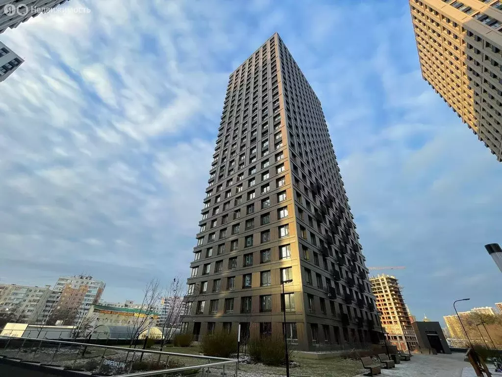 4-комнатная квартира: Уфа, улица Энтузиастов, 7 (90.4 м) - Фото 1
