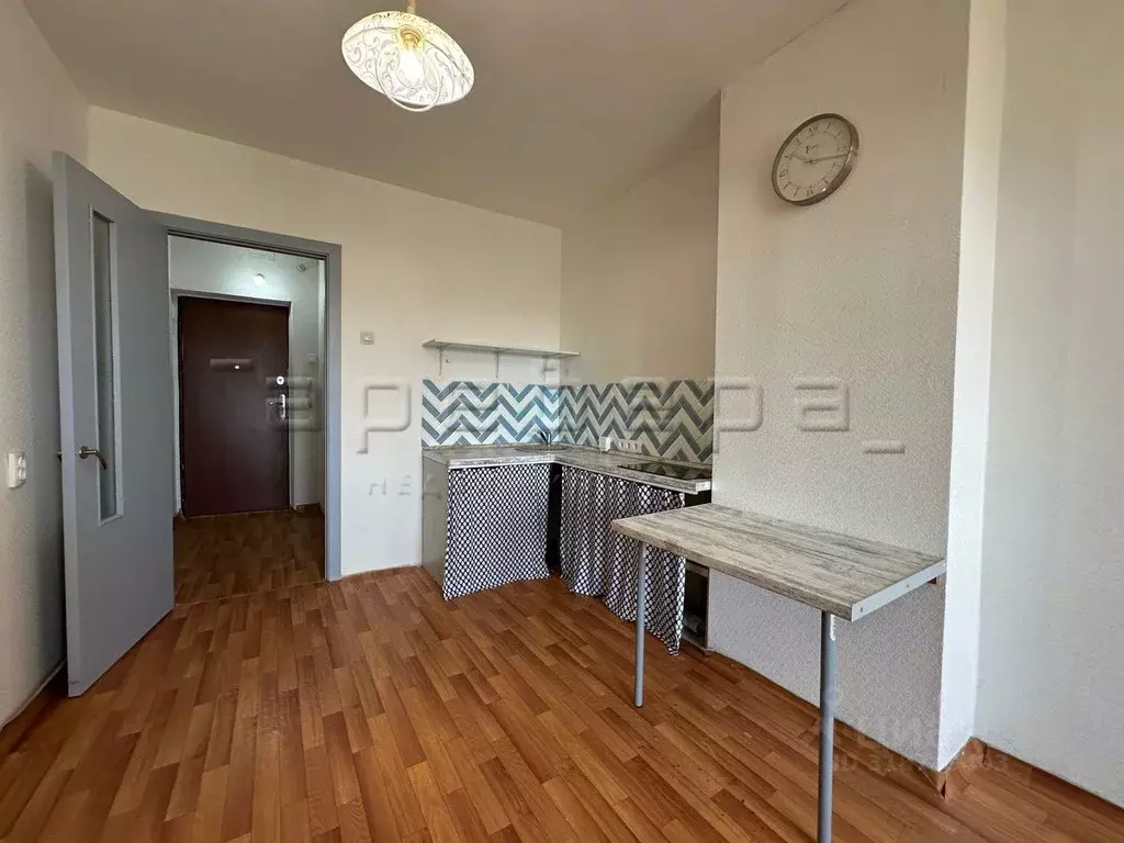 Студия Красноярский край, Красноярск ул. Калинина, 15 (22.3 м) - Фото 1