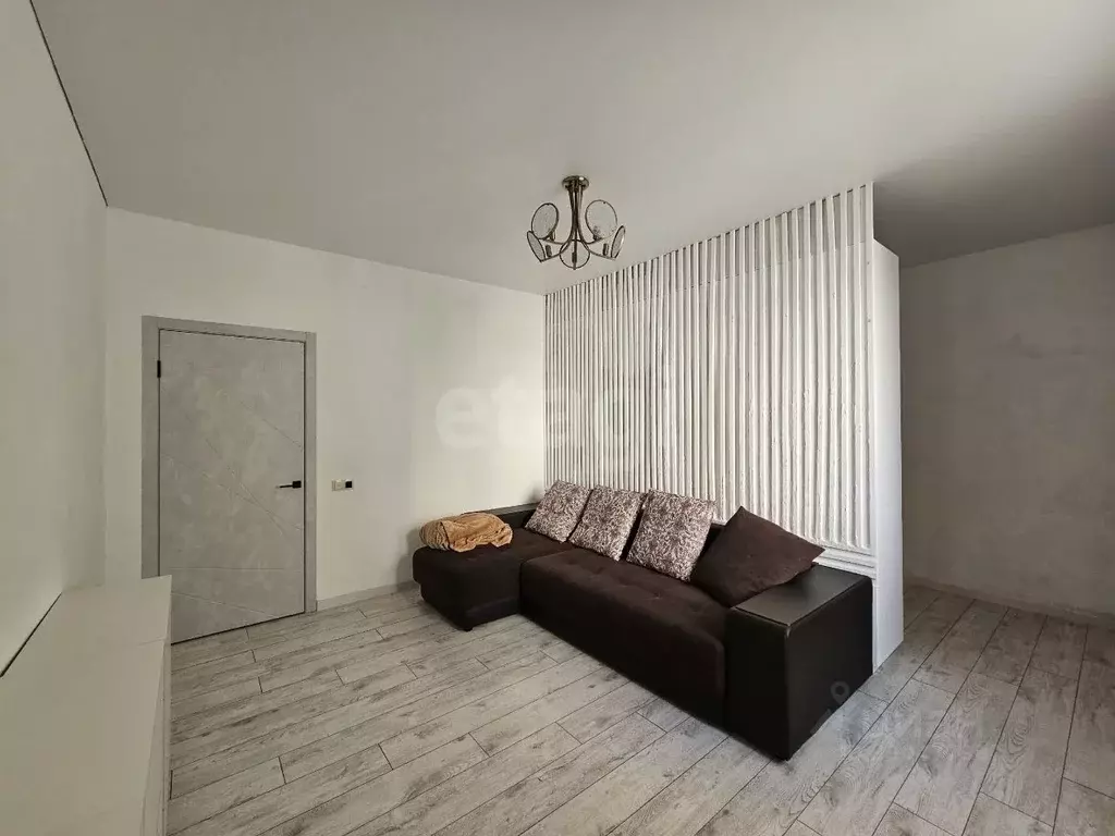 1-к кв. Крым, Симферополь ул. Крылова (50.0 м) - Фото 1