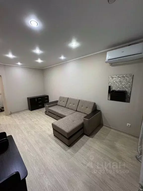 1-к кв. Самарская область, Самара Осетинская ул., 8 (42.0 м) - Фото 2