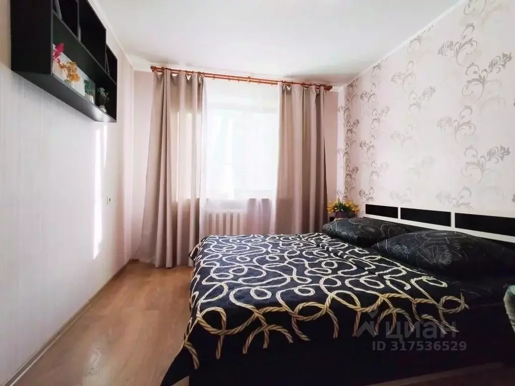 2-к кв. Вологодская область, Череповец Октябрьский просп., 50 (50.0 м) - Фото 1